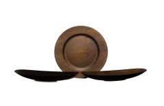 61 Dekorativni plasticni tanjiri